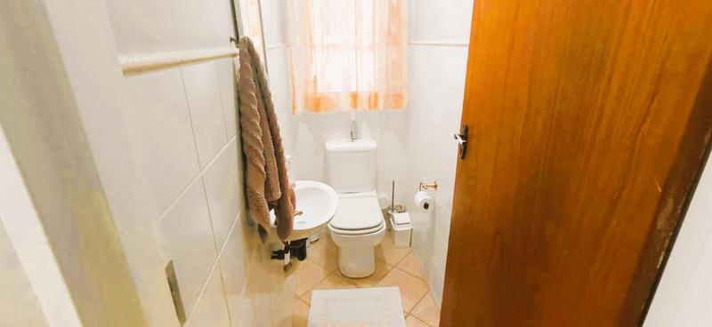 4 Bedroom Property for Sale in Helicon Heights Free State
